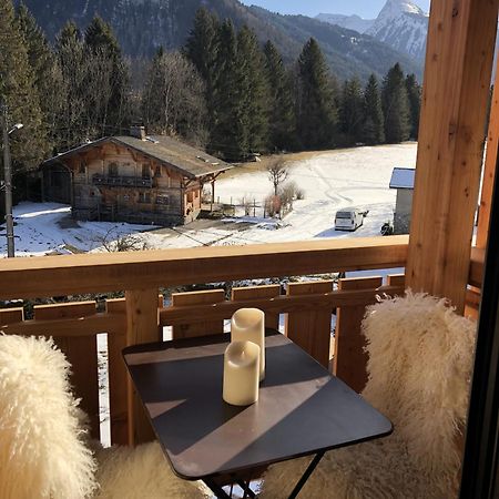 ชาเลต์ ซูร์ เล มงต์ มอร์ซีน Bed & Breakfast มงทริองด์ ภายนอก รูปภาพ