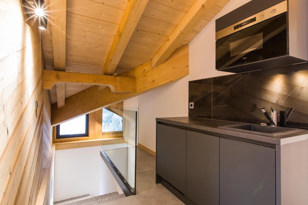 ชาเลต์ ซูร์ เล มงต์ มอร์ซีน Bed & Breakfast มงทริองด์ ภายนอก รูปภาพ