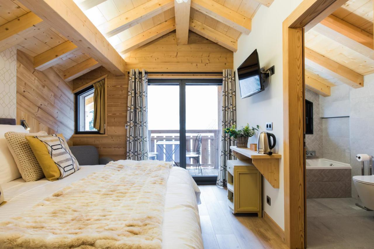 ชาเลต์ ซูร์ เล มงต์ มอร์ซีน Bed & Breakfast มงทริองด์ ภายนอก รูปภาพ